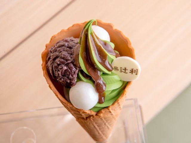 츠지리 카페