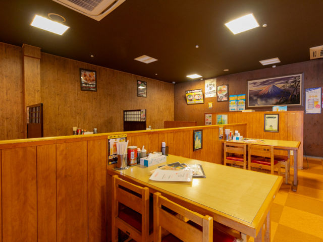 Hanaten Sakaihigashi Branch 층