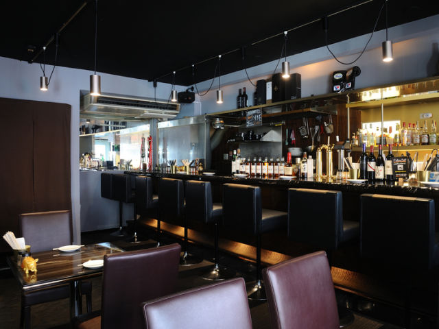 Osaka Konamon Bar DENNER 층