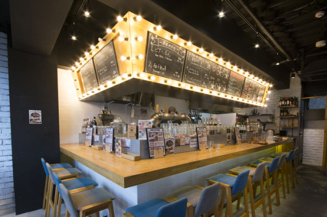 Craft Beer & Pizza 100K 층