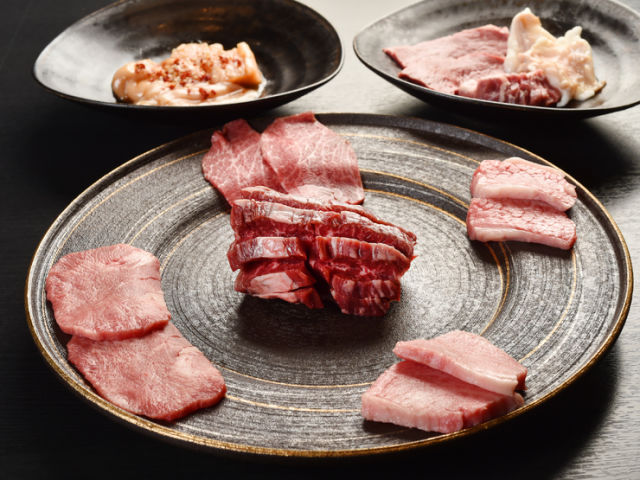 Yakinikuan Kizashi 요리