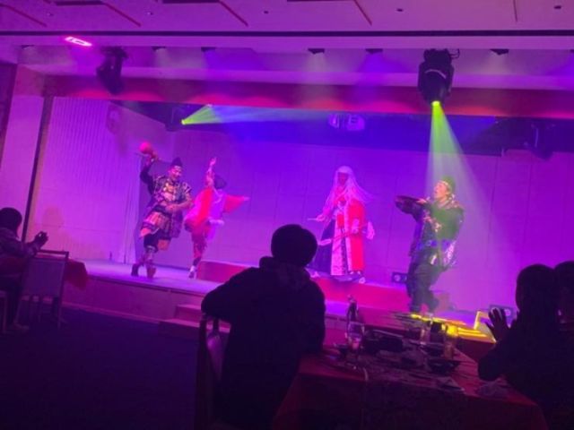 The Show & Za Sho floor
