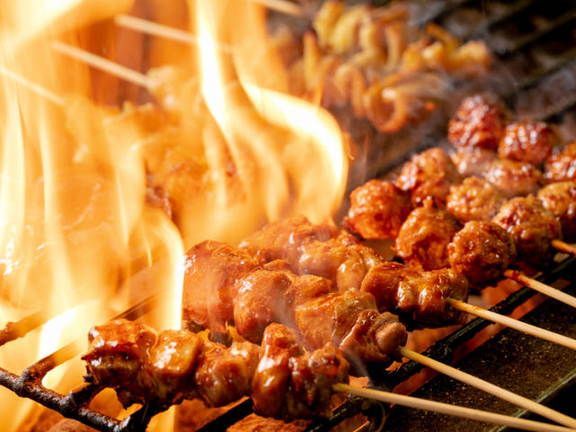 Honoo no Yakitori 요리