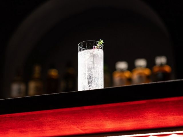bar HIGH CENTRAL