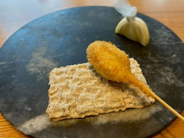 2串目「近江牛のトモサンカク」