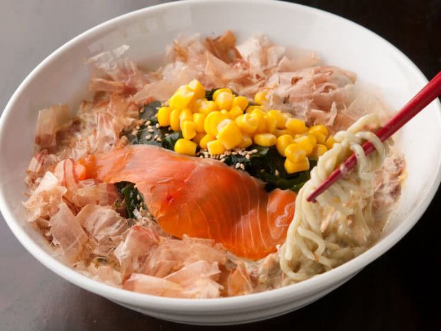 12. Bunagahama