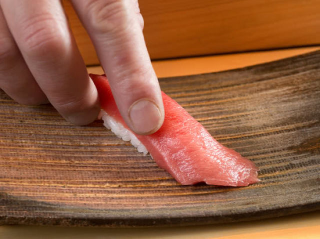 6. Ginza Sushi Dokoro Shin