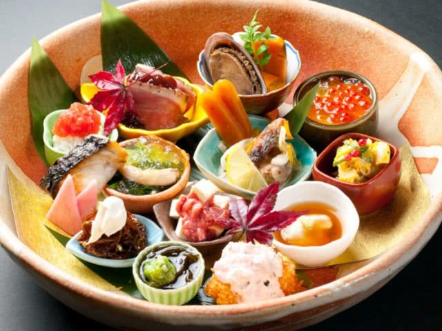 1. Japanese Restaurant Tsugu (Shijo)