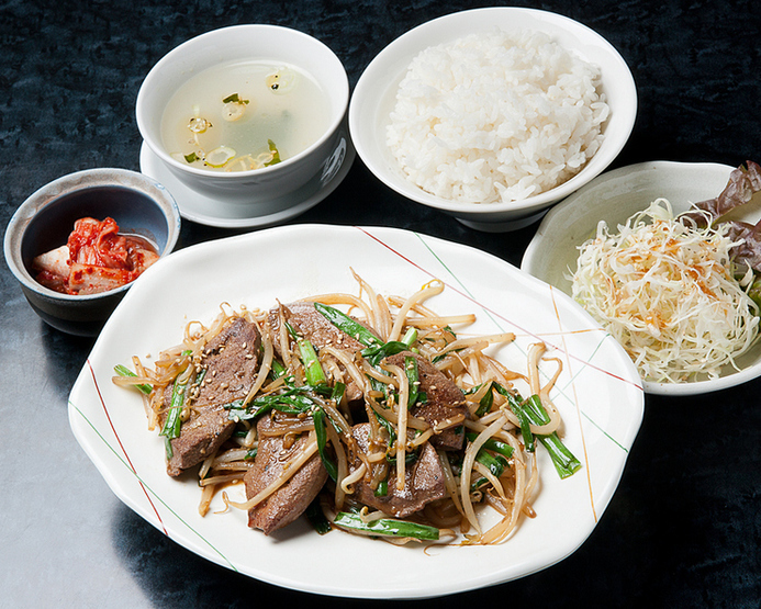 6. Chou Umai Horumon Damashi Jango