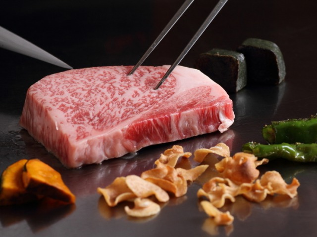 4. Steak House Ohmi (Kyobashi)