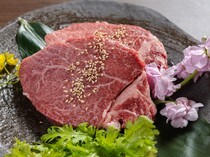 부리앙  소고기 안심 전문점  구로게와규 숯불구이_희귀한 고기를 마음껏 맛보는 '구로게와규 샤토브리앙 (400g) 코스'