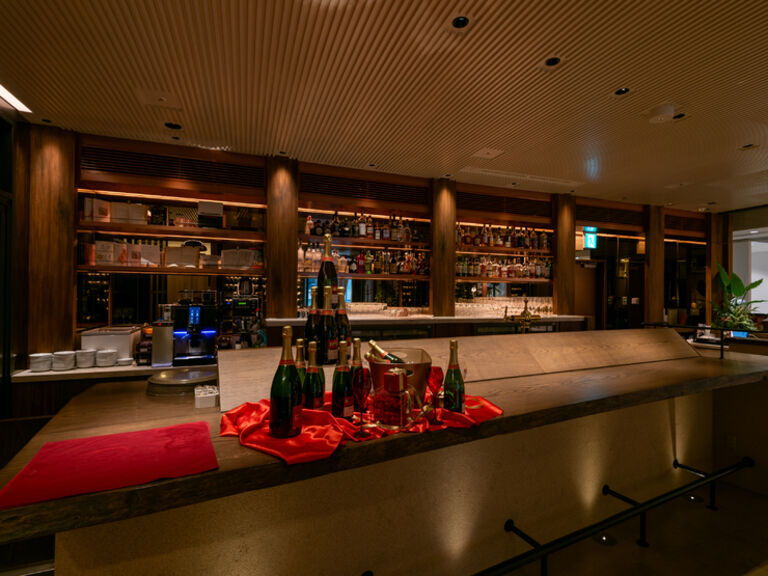 BENJAMIN STEAK HOUSE KITTE OSAKA_내부 전경