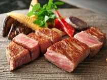 Ryuduki TEPPAN_고급스러운 지방의 단맛과 고기의 맛을 즐길 수 있는 'A5 등급 마블링 와규'