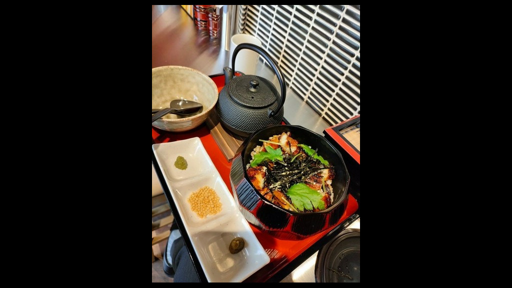 우나마로_요리