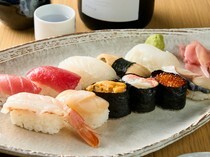 로바타와 오뎅 교스케 긴시초점_일본 전국에서 입하하는 신선한 해산물을 마음껏 즐기자! '스시 10관'