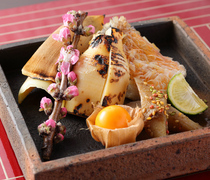 일본요리 긴_고급 재료를 섬세한 조리법으로 즐기는 '비젠' 코스