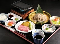 아지노요헤이_	히다타카야마의 매력적인 식문화를 한 번에 맛볼 수 있는 '히다규 히다소바 정식'
