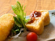 후카_일본의 기술×서양의 취향으로 매료시키는 명작 요리 '게 크림 고로케'
