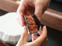 히비코레니쿠지쓰_녹아내리는 생고기를 즐길 수 있는 일품 '도로타쿠'