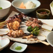 기온카타나_[YAKITORI 코스]제철 전채, 생 채소 스틱 샐러드, 숯불구이 10종, 디저트 등